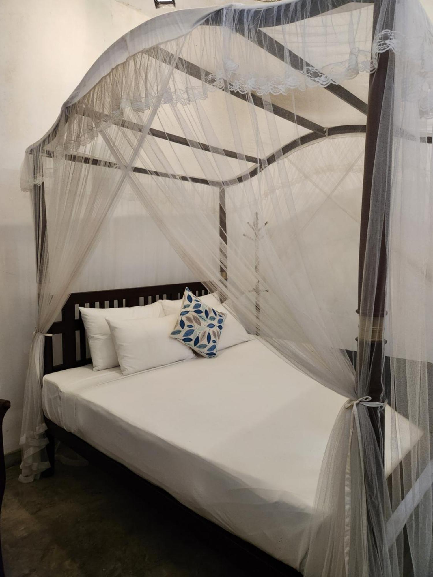 Zee Golf Affordable Luxury Hotel กอลล์ ภายนอก รูปภาพ