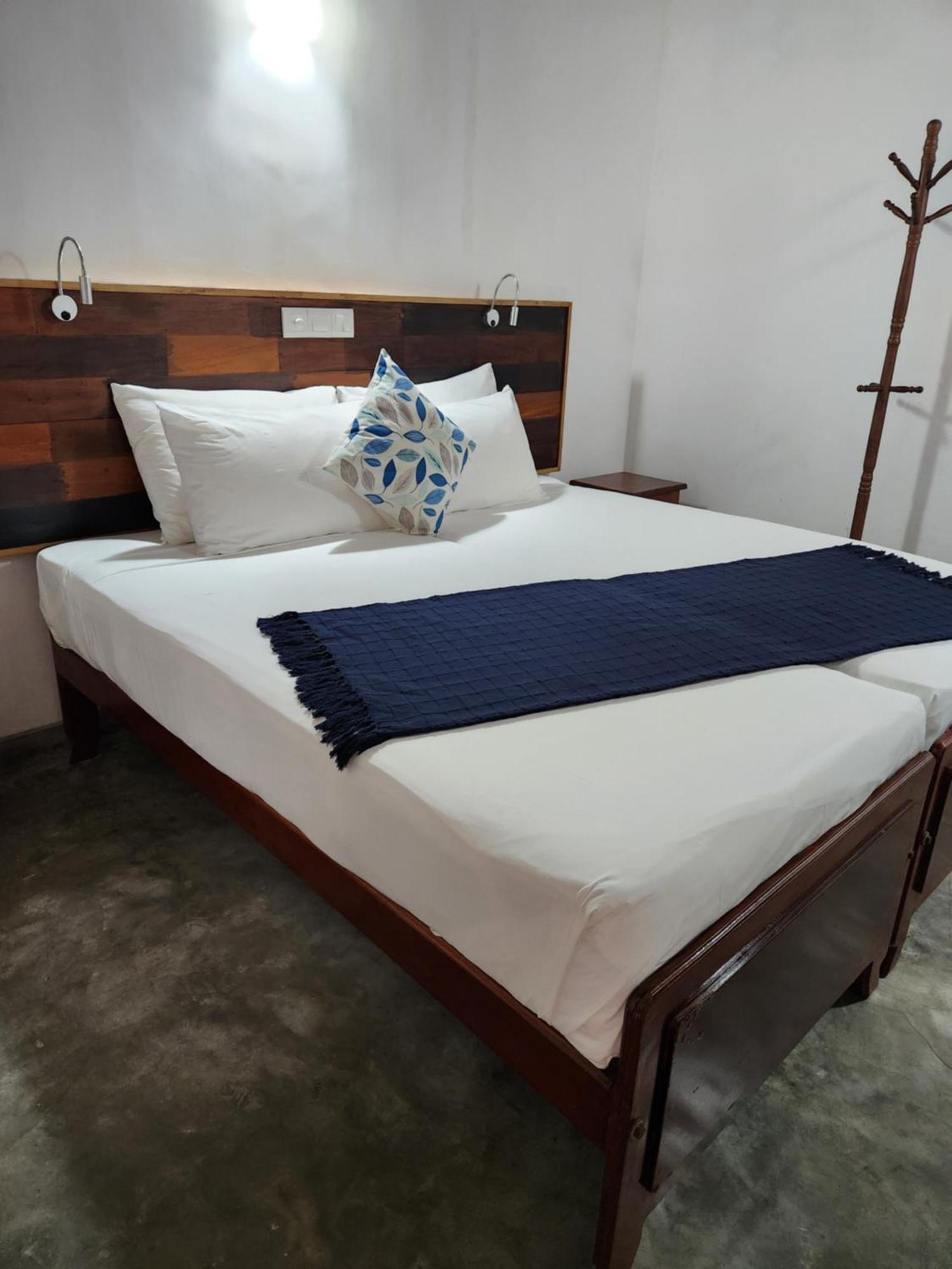 Zee Golf Affordable Luxury Hotel กอลล์ ภายนอก รูปภาพ